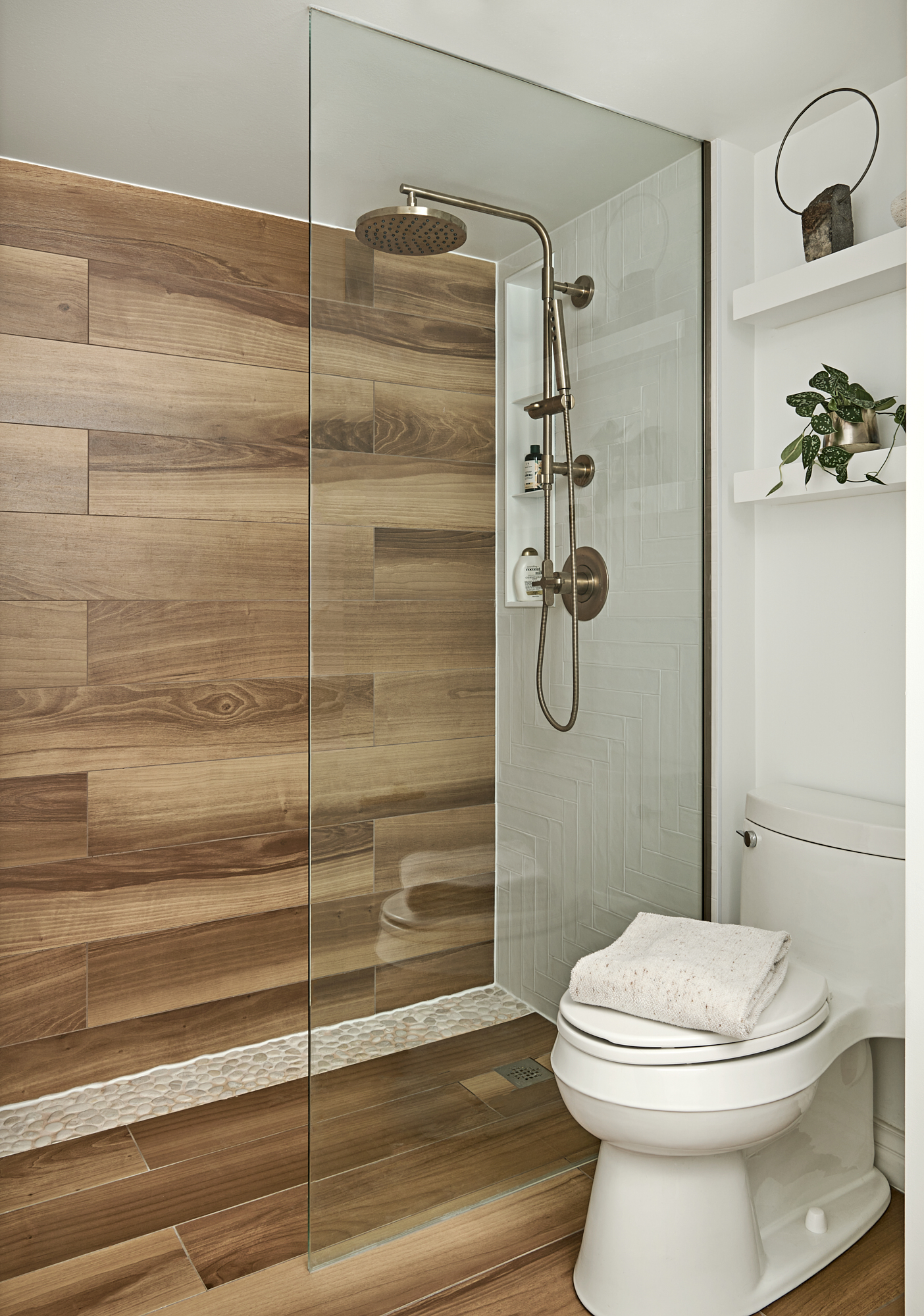 Best Residential Bathroom Design Under 75 sq ft - 04